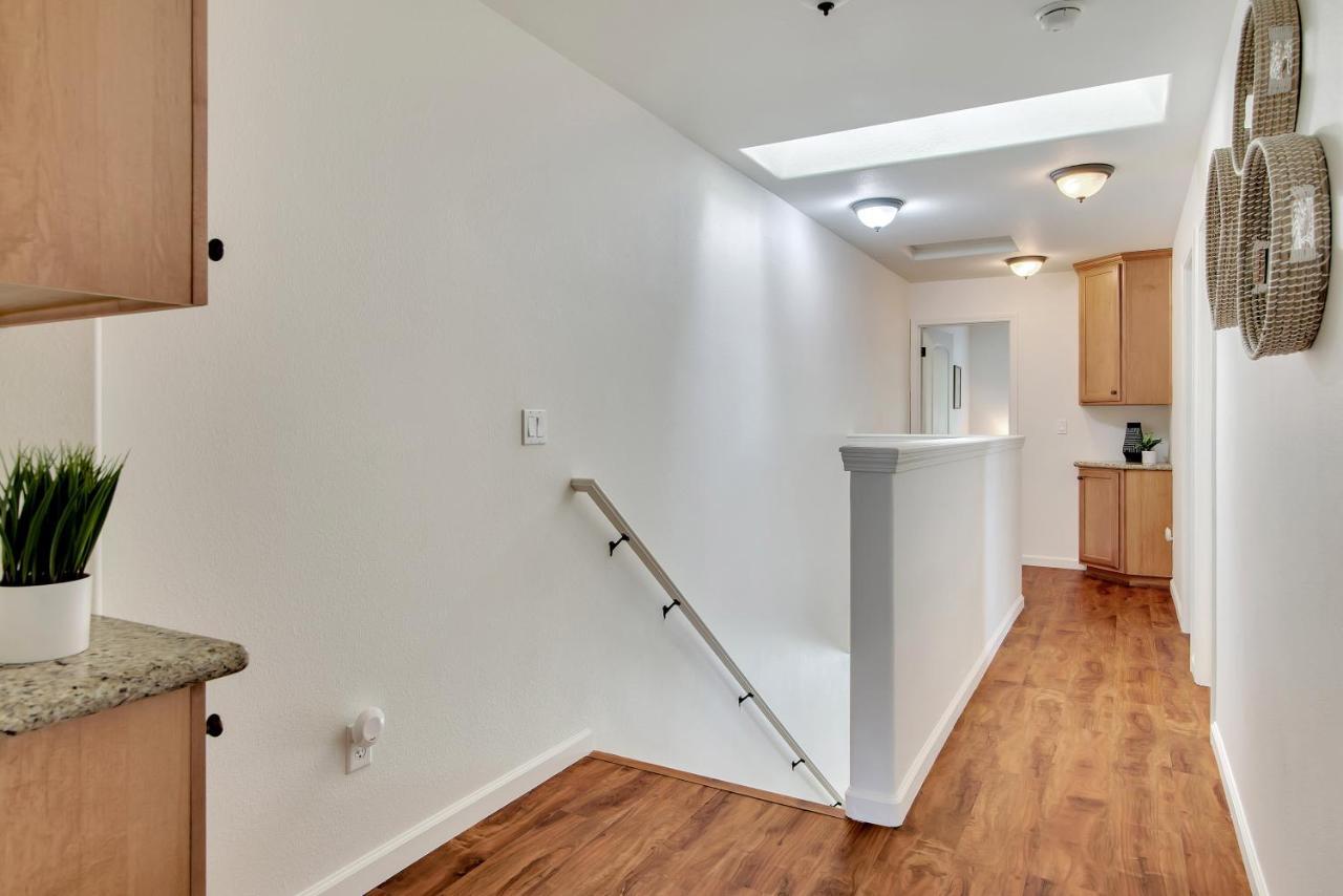 Villa Downtown Paso: Sip N Sleepz 3 Bed/2.5 Bath El Paso de Robles Exterior foto
